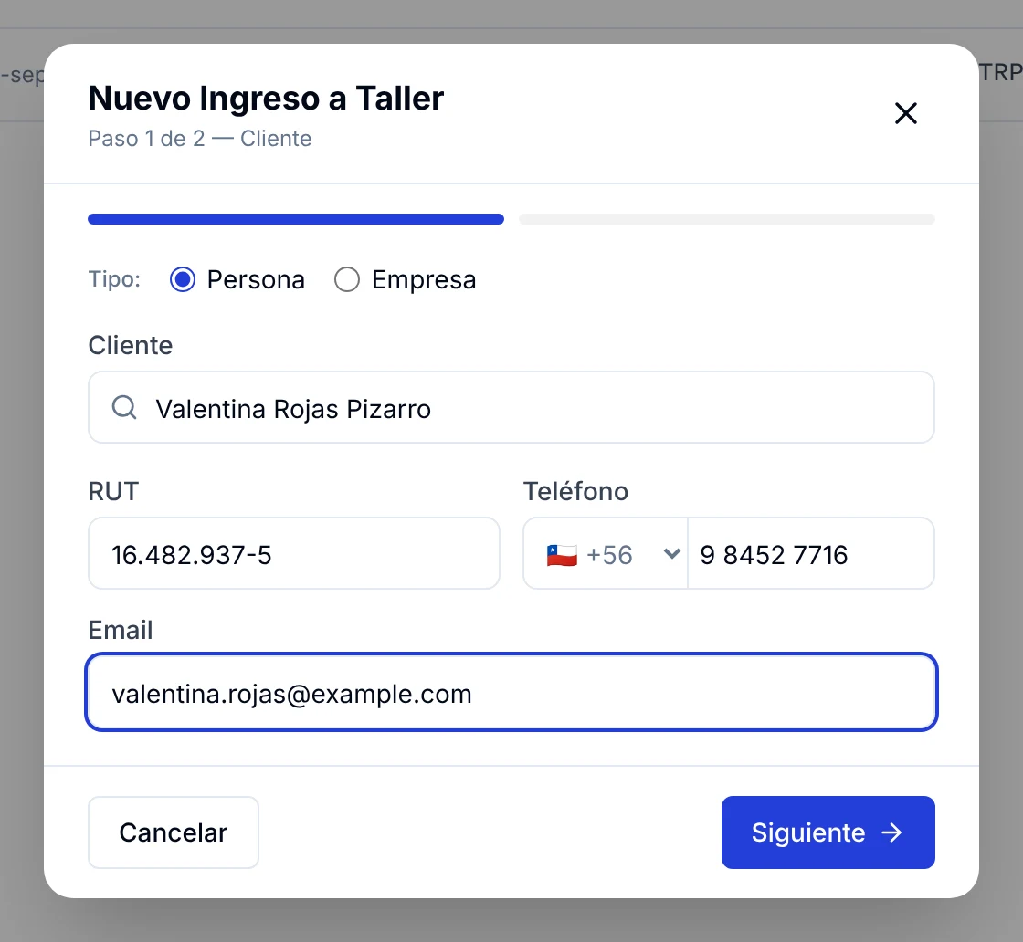 Paso 1 del asistente Nuevo Ingreso a Taller con los datos del cliente completados