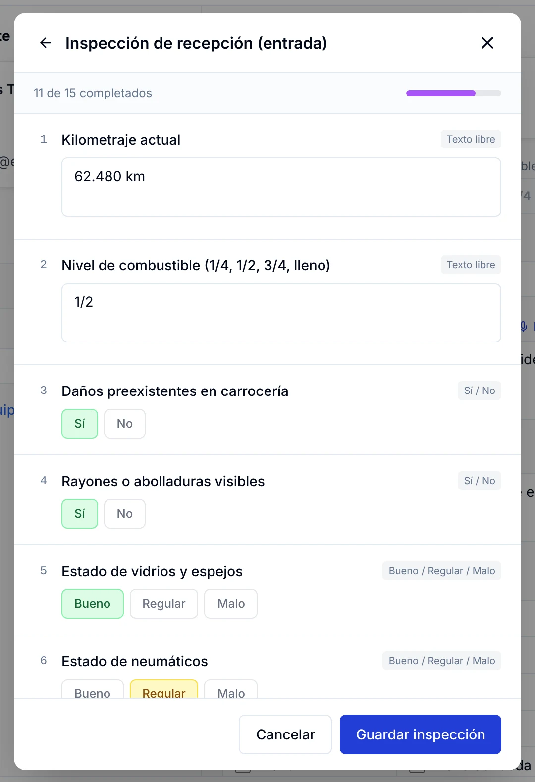 Checklist de la Inspección de recepción con kilometraje, combustible, daños preexistentes y estado de vidrios y neumáticos respondidos