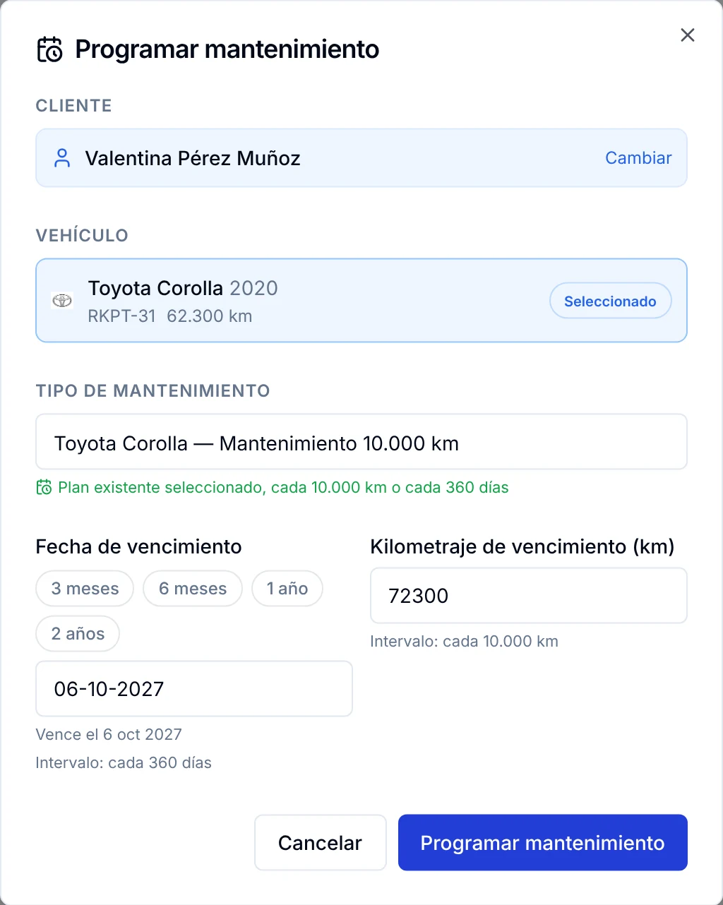 Ventana Programar mantenimiento con el próximo mantenimiento por kilometraje calculado en 72.300 km y su fecha de vencimiento