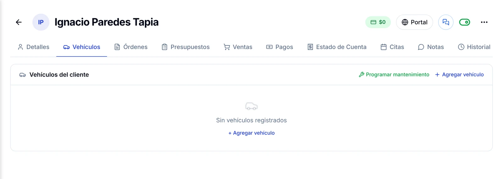Pestaña Vehículos de la ficha del cliente, todavía sin vehículos registrados